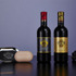 イタリア人気ブランド「オロビアンコ」から新登場のヘアケア＆ボディソープ。ワインに見立てたボトルパッケージで、ギフト向きのアイテム。