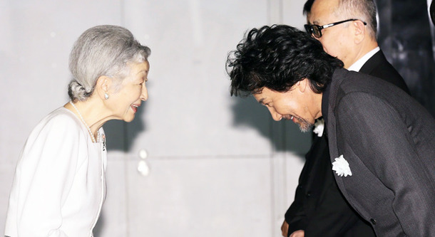 美智子さまのご感想に役所広司 岡田准一らキャスト陣感激 Cinemacafe Net 美智子さまのご感想に役所広司 岡田准一らキャスト陣感激 Cinemacafe Net