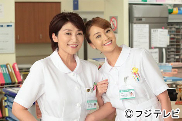 朝倉いずみ(観月ありさ)＆尾崎翔子(松下由樹)／ドラマ「ナースのお仕事」