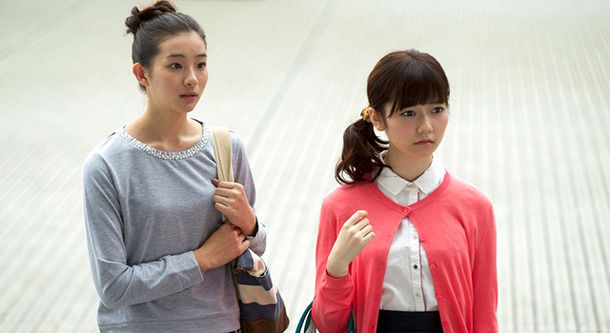 Akbぱるるは ホラー映画的 島崎遥香 中田秀夫の最新作は 劇場霊 に Cinemacafe Net