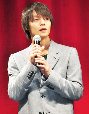 意味ありげなコメントで会場をソワソワさせた、窪田正孝／『エイプリールフールズ』完成披露試写会