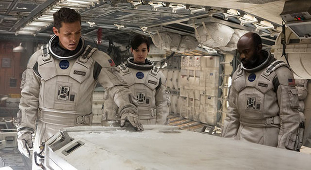 『インターステラー』-(C) 2014 Warner Bros. Entertainment, Inc. and Paramount Pictures. All Rights Reserved.