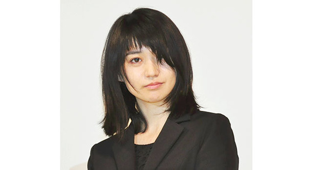 大島優子 喪服 鬼太郎ヘアで登場 ズロース 旋風を起こす Cinemacafe Net 大島優子 喪服 鬼太郎ヘアで登場 ズロース 旋風を起こす Cinemacafe Net
