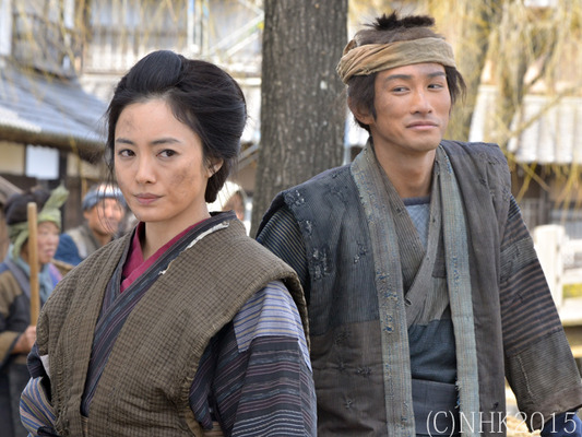 劇団EXILE町田啓太、刀をかまえる姿を劇中で披露