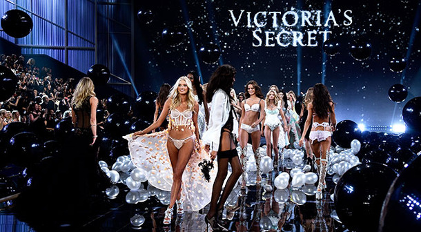 ヴィクトリアズ・シークレット2014ファッション・ショ-(C) Getty Images