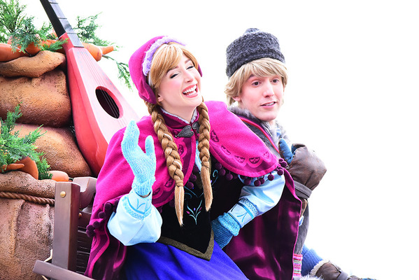 ディズニー 今年はクリストフ ハンスも アナとエルサのフローズンファンタジー 開幕 Cinemacafe Net ディズニー 今年はクリストフ ハンスも アナとエルサのフローズンファンタジー 開幕 Cinemacafe Net