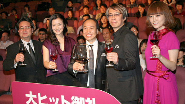 『サイドウェイズ』初日舞台挨拶（左から）チェリン・グラック監督、鈴木京香、小日向文世、生瀬勝久、菊地凛子