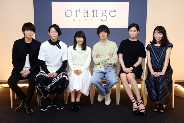 土屋太鳳 山崎賢人 まるで同窓会 Orange コメンタリー収録で大盛り上がり Cinemacafe Net