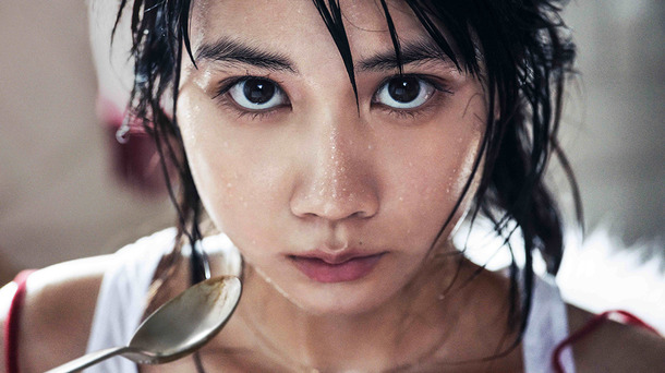 松本穂香「ビーフカレー〈LEE〉」の新CM