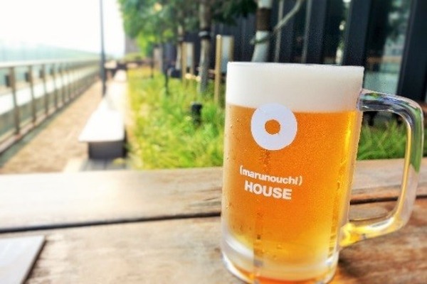 新丸ビル7階の飲食店ゾーン「丸の内ハウス」で、6月24日（金）～9月25日（日）の期間に「ビアテラス in 丸の内ハウス2016」開催