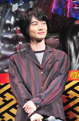 神木隆之介 鬼メイクの長瀬 桐谷に顔色の悪さをイジられ反論 Cinemacafe Net