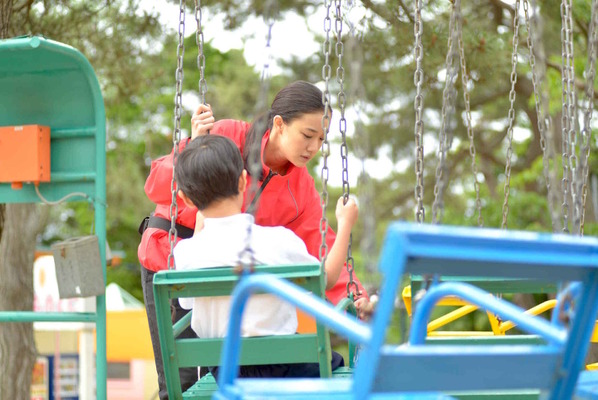 『オーバー・フェンス』（C）2016「オーバー・フェンス」製作委員会