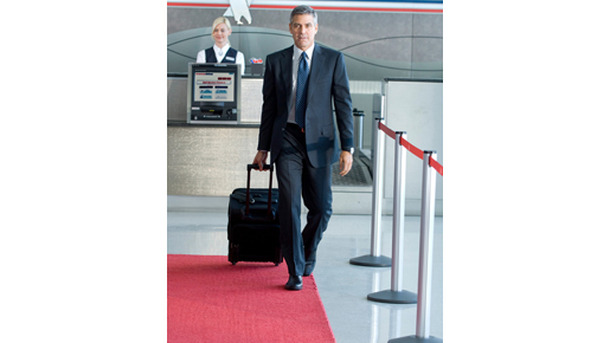 『マイレージ、マイライフ』　-(C) 2009 DW STUDIOS L.L.C and COLD SPRING PICTURES. All Rights Reserved.