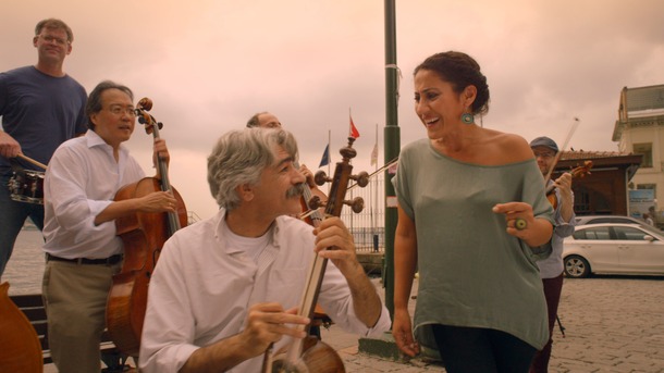 『ヨーヨー・マと旅するシルクロード』　（C） 2015, Silk Road Project Inc., All Rights Reserved