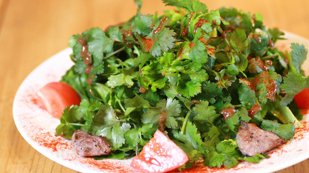 パクチーをもりもり食べるスペインバル・代々木上原「シラントロ」へのアクセス、メニューまとめ