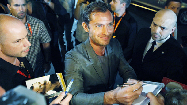 カルロヴィ・ヴァリ国際映画祭に赴いたジュード・ロウ　-(C) REUTERS／AFLO