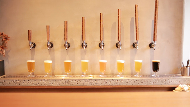 モダンな町家で乾杯！ 烏丸「BEFORE9」でクラフトビール飲み比べ