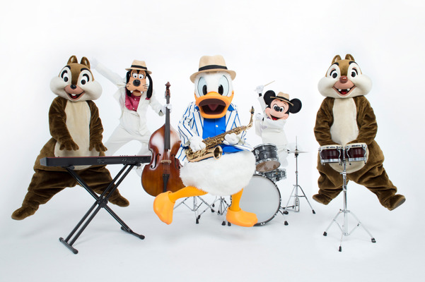 平間至／「東京ディズニーリゾート・フォトグラフィープロジェクト『イマジニング・ザ・マジック』」