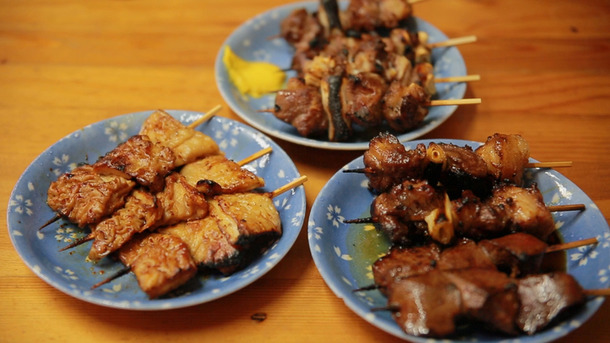 1000円でお腹いっぱい！？B級グルメの聖地・立石の「江戸っ子」で絶品モツと出会う