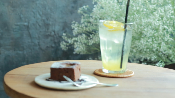 癒され度120%！鮮やかなドライフラワー専門店カフェ