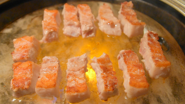 ジューシーなお肉と濃厚チーズの最強タッグ！ 絶品韓国料理店「焼肉ヘラン」の贅沢メニュー3選