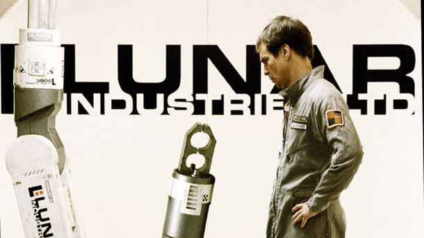 月に囚われた男