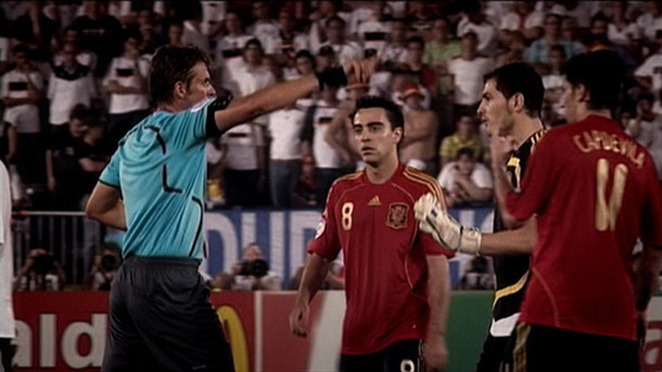 レフェリー 知られざるサッカーの舞台裏