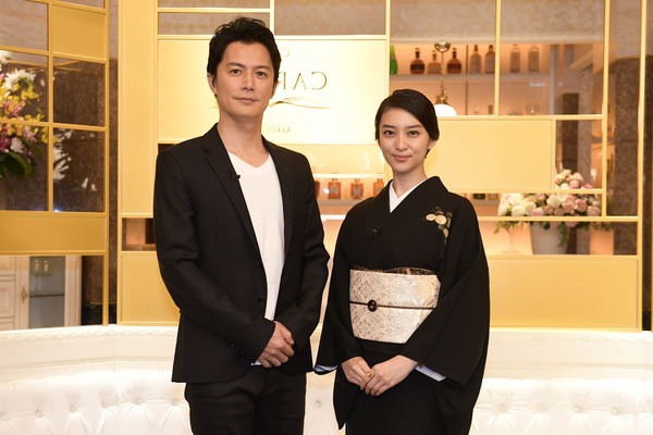福山雅治 武井咲とついに初対面 黒革の手帖 主題歌秘話明かす Cinemacafe Net