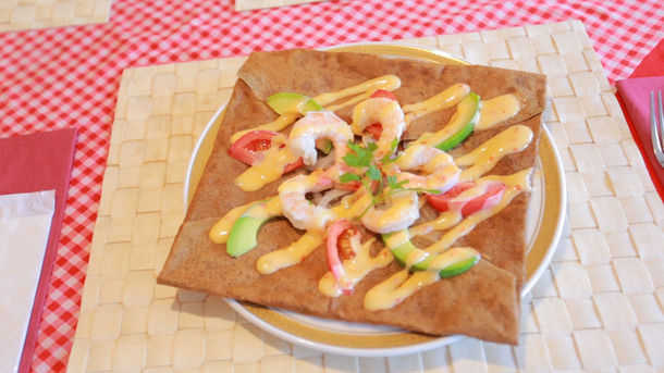 本場ブルターニュの郷土料理！出来立てのガレット＆クレープを召し上がれ
