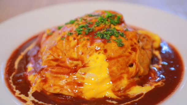 リピーター続出！ ふわふわ卵×とろ甘デミグラスの絶品オムライス