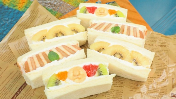 思わず写真に撮りたくなる！ 新鮮＆カラフルなフルーツサンド専門店