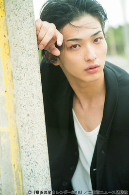 『横浜流星カレンダー2018』 ／ （C)東京ニュース通信社