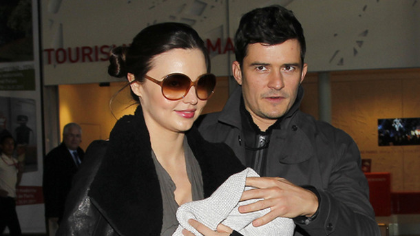 ミランダ カー 夫のオーランド ブルームと2か月の愛息を伴って渡仏 モデル業再開 Cinemacafe Net