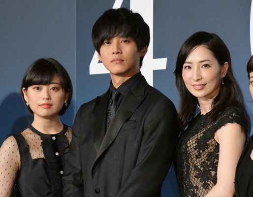 冨手麻妙、松坂桃李、真飛聖／映画『娼年』の完成披露舞台挨拶