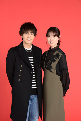 岩田剛典の素直っぷりに 可愛い 中村倫也 浜辺美波コンビにも注目 崖っぷちホテル 第1話 Cinemacafe Net