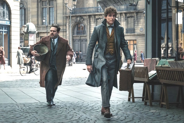 『ファンタスティック・ビーストと黒い魔法使いの誕生』　（C）2018 WBEI Publishing Rights （C） J.K.R.(C) 2018 Warner Bros. Ent.  All Rights ReservedHarry Potter and Fantastic Beasts Publishing Rights (C) J.K. Rowling