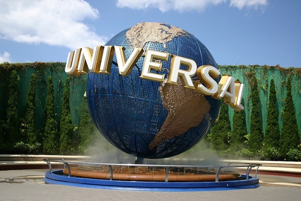 ユニバーサル・グローブ☆画像提供：ユニバーサル・スタジオ・ジャパンTM & (C) Universal Studios.All rights reserved.