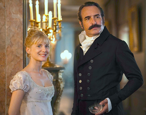 『英雄は嘘がお好き』　(C) JD PROD - LES FILMS SUR MESURE - STUDIOCANAL - FRANCE 3 CINEMA - GV PROD