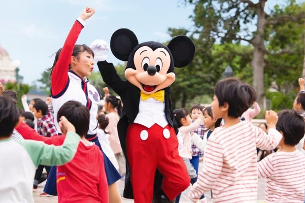 TDLで始まる「ジャンボリミッキー！」☆(C) Disney