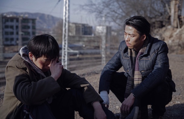 『象は静かに座っている』(C) Ms. CHU Yanhua and Mr. HU Yongzhen