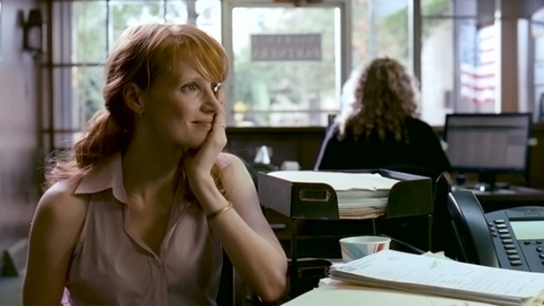 『テイク・シェルター』 -(C) 2011 GROVE HILL PRODUCTIONS LLC All Rights Reserved.