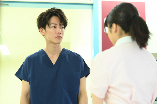 佐藤健のドs 白衣に ずるい ファン歓喜 恋はつづくよどこまでも 第1話 Cinemacafe Net