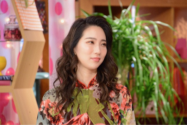 叶姉妹の ボディ の秘密 ファーストサマーウイカの 凄メイク術 を紹介 メレンゲの気持ち Cinemacafe Net 叶姉妹の ボディ の秘密 ファーストサマーウイカの 凄メイク術 を紹介 メレンゲの気持ち Cinemacafe Net