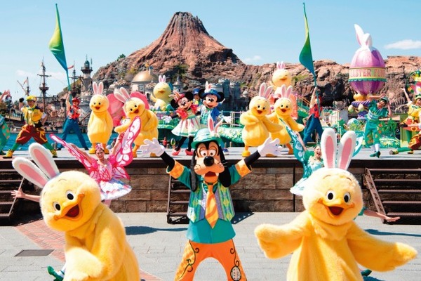 黄色のうさピヨ、クッキー・アンが春の主役！(C) Disney