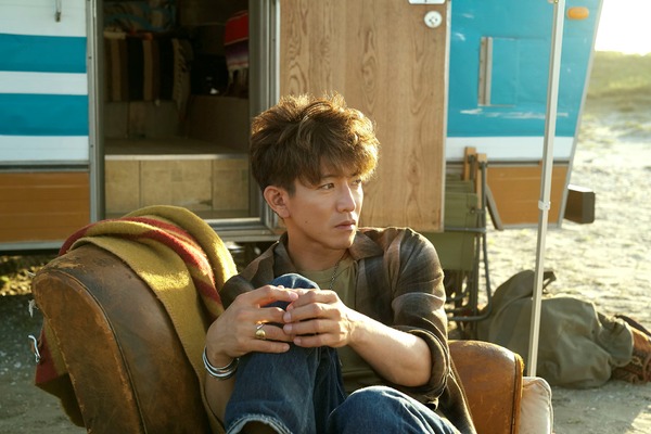 木村拓哉 B Z稲葉浩志とテレビ初対談 珠玉の3曲ライブも Songs Cinemacafe Net 木村拓哉 B Z稲葉浩志とテレビ初対談 珠玉の3曲ライブも Songs Cinemacafe Net