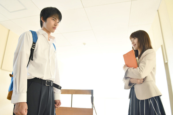 https://www.cinemacafe.net/imgs/thumb_h1/476037.jpg https://www.cinemacafe.net/imgs/thumb_h1/476037.jpg