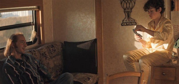 『ハニーボーイ』　(C) 2019 HONEY BOY, LLC. All Rights Reserved.