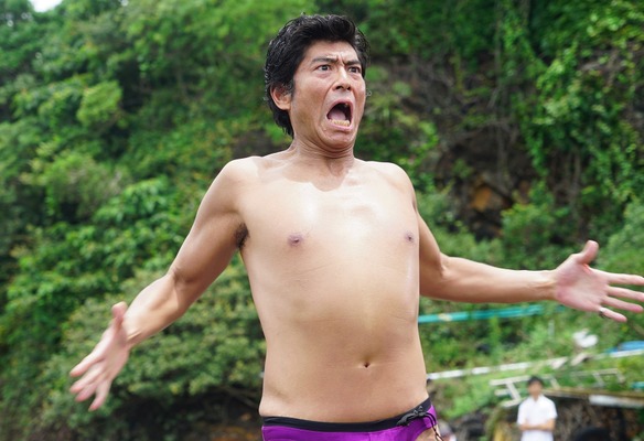 高嶋政宏が全力脱衣ダンス 竜星涼 犬飼貴丈も叫喚 ぐらんぶる Cinemacafe Net