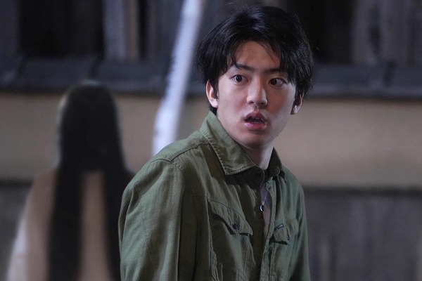 ホラーは苦手 伊藤健太郎が ほん怖 初出演 探偵役で吉田鋼太郎とバディ Cinemacafe Net
