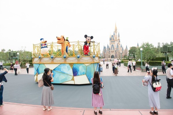 2020年7月時の東京ディズニーランド(C) Disney
